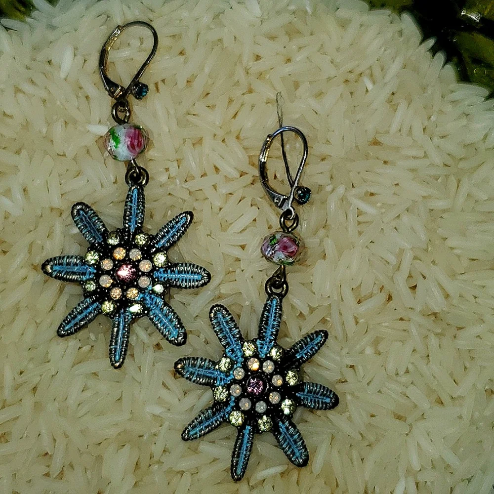 Earrings Betsey Johnson - Picture 1 of 3